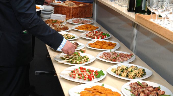 The Benefits of Moving Your Catering Business Online