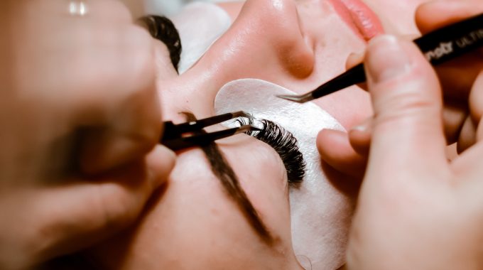 6 Things Everyone Should Know About Lash Extension