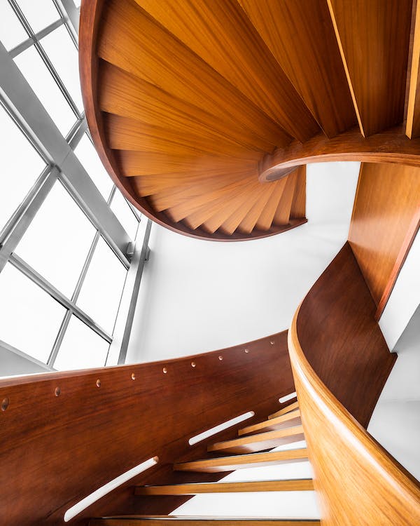 3 Steps to Sanding a Wooden Staircase