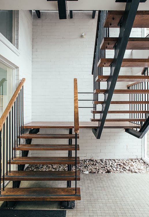 How to Choose Your Wooden Stairs