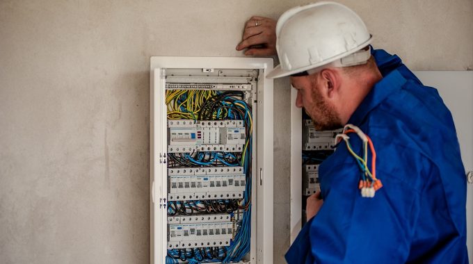 5 Safety Checks to Leave to a Professional Residential Electrician